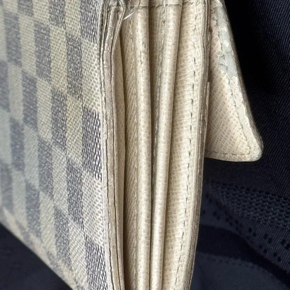 Louis Vuitton Damier Azur Canvas Wallet - Picture 7 of 16